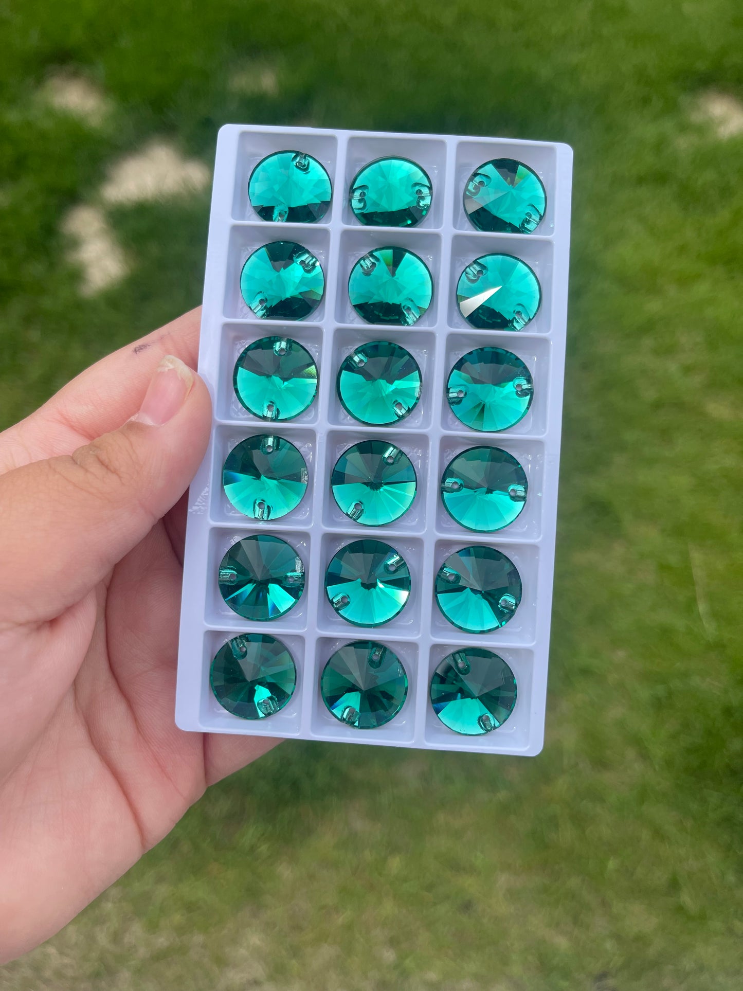 Emerald Glass Rivoli Rhinestone 18mm