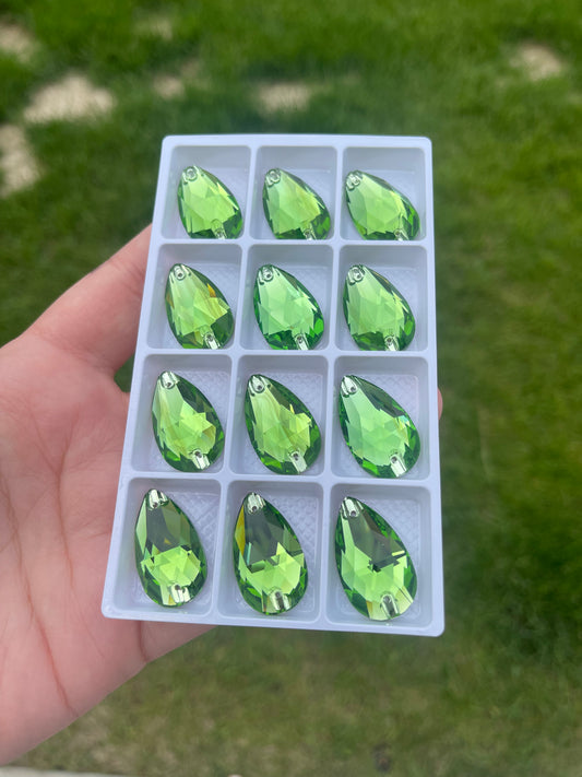 Peridot Glass Teardrop Rhinestone 17x28mm